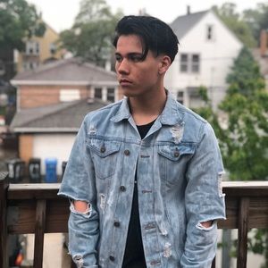 Meet your Posher, Angel